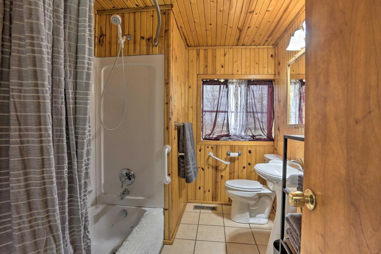 Rustic Spearfish Cabin On 12-Acre Trout Farm Extérieur photo